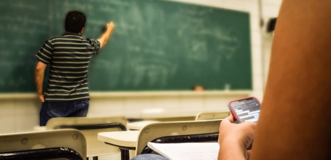 Los mejores trucos para copiar en un examen